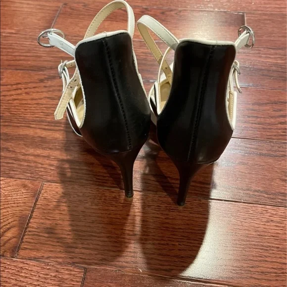 Rachel Zoe black and white closed toe stilletos size 7.5 - Picture 4 of 7